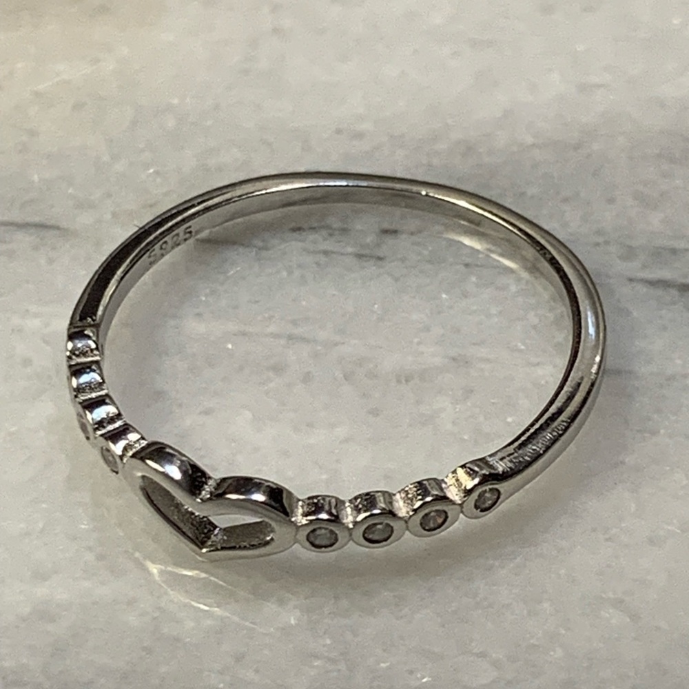 Sterling Silver .925 Heart Ring - Picture 2 of 3